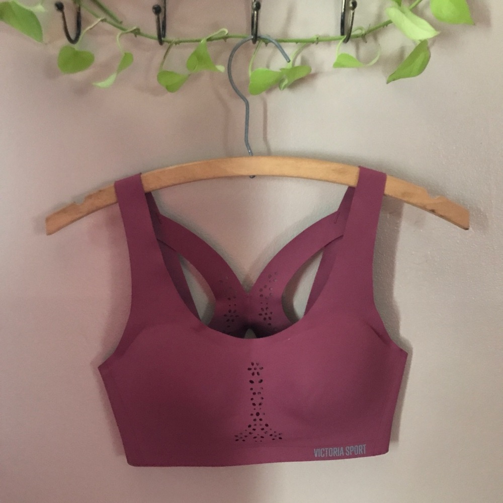 Vsx pink sports bra